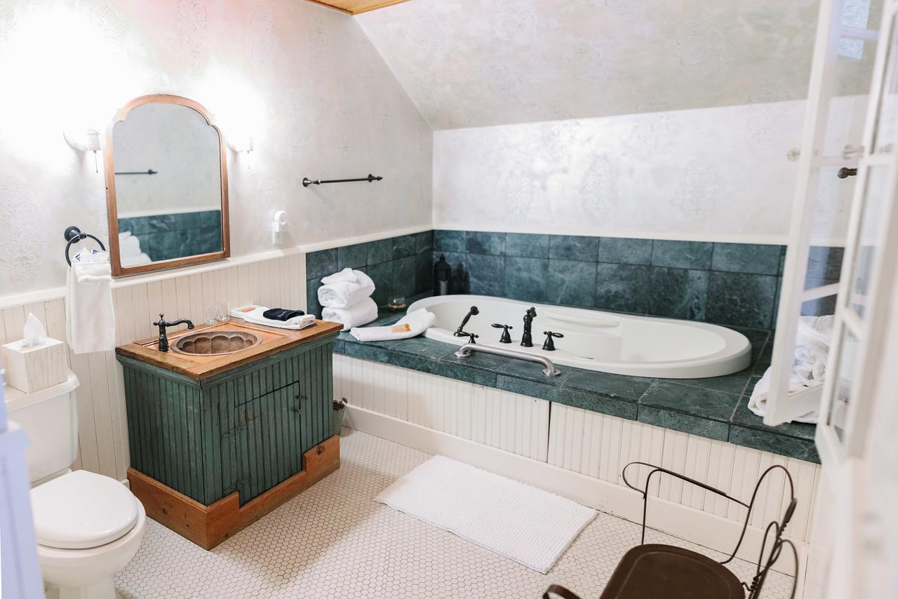 Round Barn Farm B & B Event Center Red Wing Eksteriør bilde